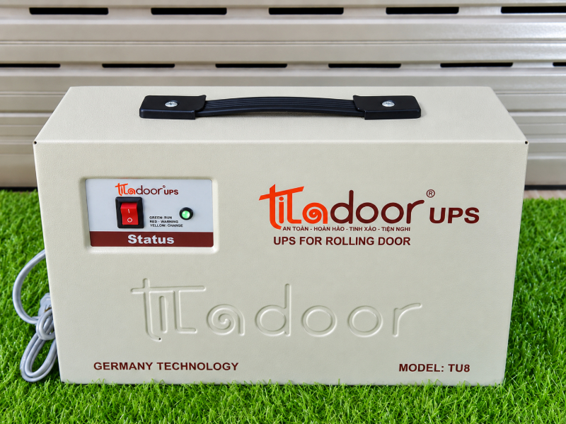 Bình lưu điện TITADOOR TU8-800KG