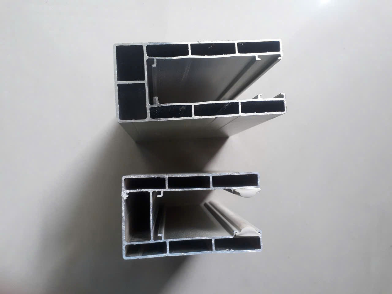 Cửa cuốn TITADOOR PM1060S